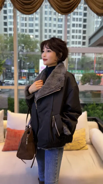 【杉屿】A2593毛袖25年新款大衣女士秋冬短款时尚大气百搭风衣