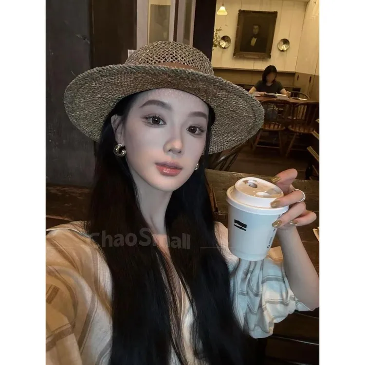ChaoSmall法式老钱风镂空平顶草帽女夏海边度假沙滩礼貌遮阳百搭