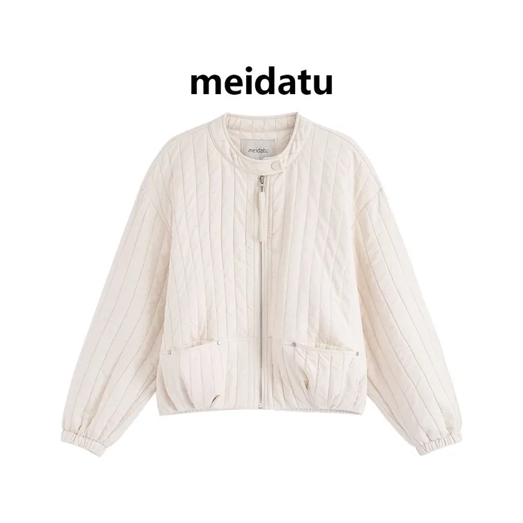 美哒兔（柔柔白雪）简约轻便保暖廓形外套CK3006-27