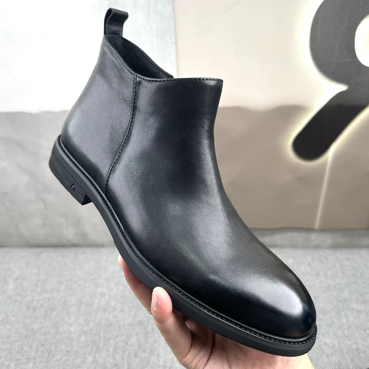 中帮简约英伦风切尔西真皮靴男士加绒短靴黑色加绒秋舒适冬季时尚