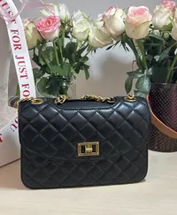 全新未使用 CHARLES & KEITH 婚礼系列 菱格链条百搭款 单肩包