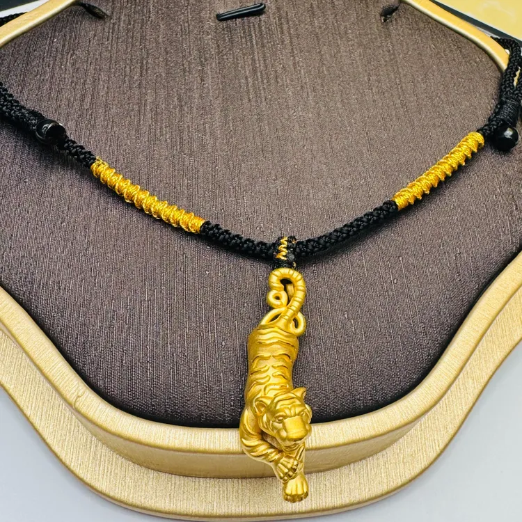 37#足金999 猛虎下山黄金吊坠 