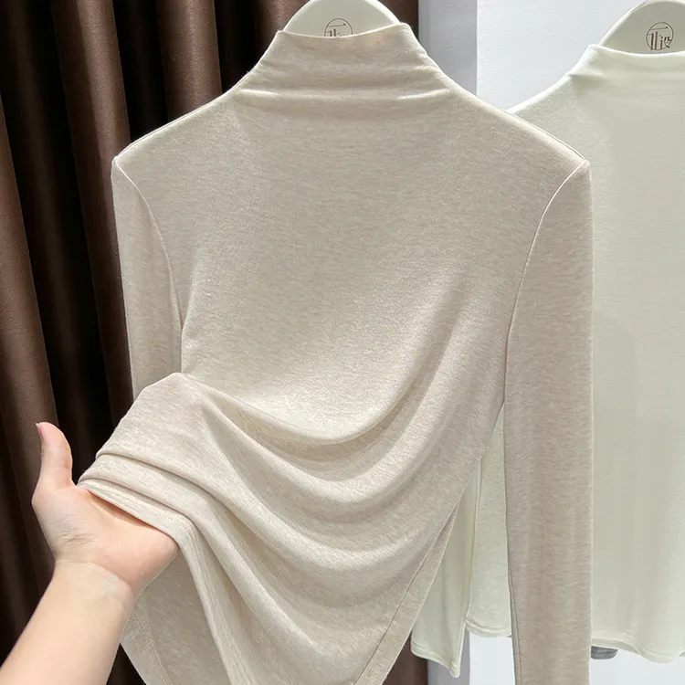燕麦色半高领长袖打底衫女装秋冬软糯亲肤套头T恤百搭修身上衣薄