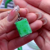 翡翠颈饰银S925镶嵌翡翠