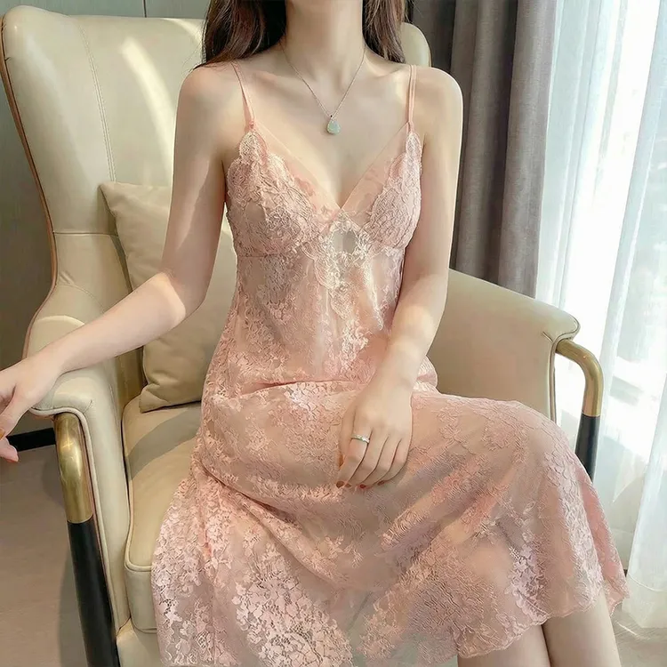 高级感双层吊带睡裙女拼接蕾丝边秋冬款家居服粉色甜美睡袍两件套
