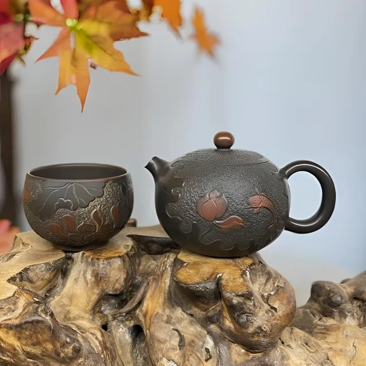 广西钦州坭兴陶满雕荷花鲤鱼（一壶二杯）精品套装手工制作手工雕刻