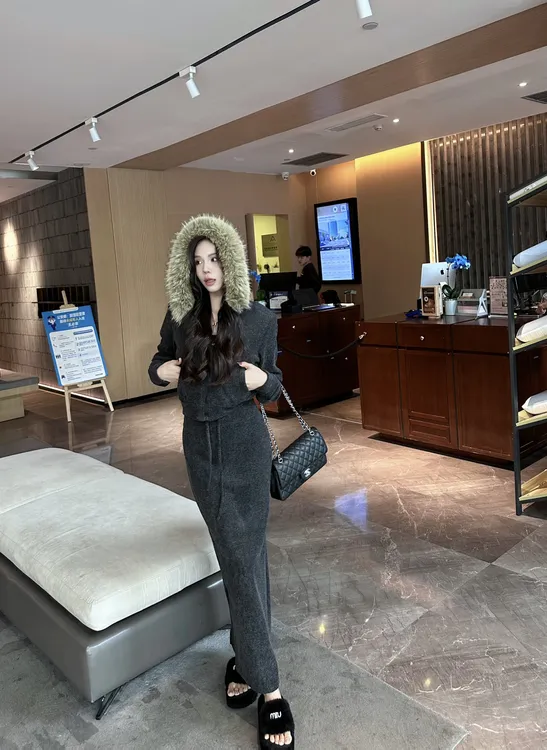 【田姜女装】韩版休闲加绒套装