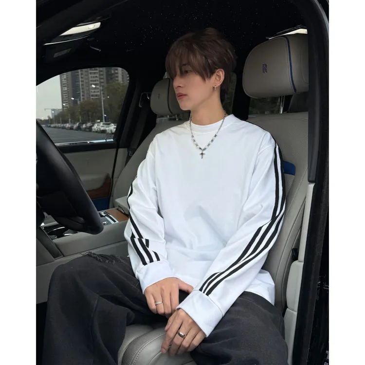 早春新款撞色设计卫衣三条杠条纹拼接休闲小众情侣T恤长袖