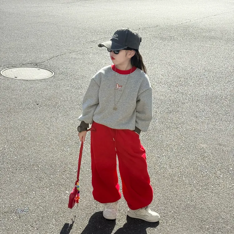 女童秋冬季保暖加厚羊驼绒卫衣套装儿童休闲风百搭运动两件套潮