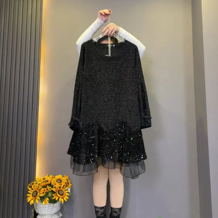 1316-1秋冬重工网纱拼接亮片雪尼尔时尚显瘦大码连衣裙（长95）