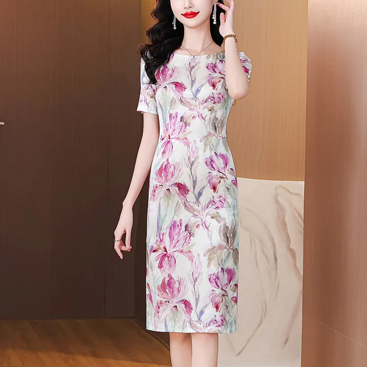 qwfs7731时尚印花圆领连衣裙女2025夏季新款气质优雅短袖修身裙子