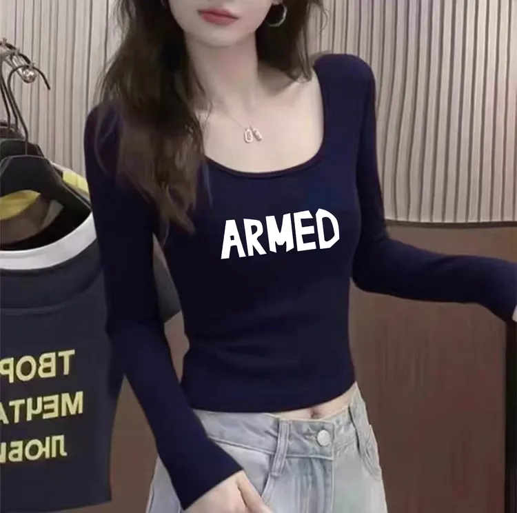 2025早秋新款蓝色U领长袖T恤女修身显瘦辣妹打底衫内搭性感小上衣