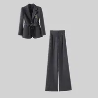 〈纪朵研〉1823时尚秋季穿搭休闲风外套裤子两件套