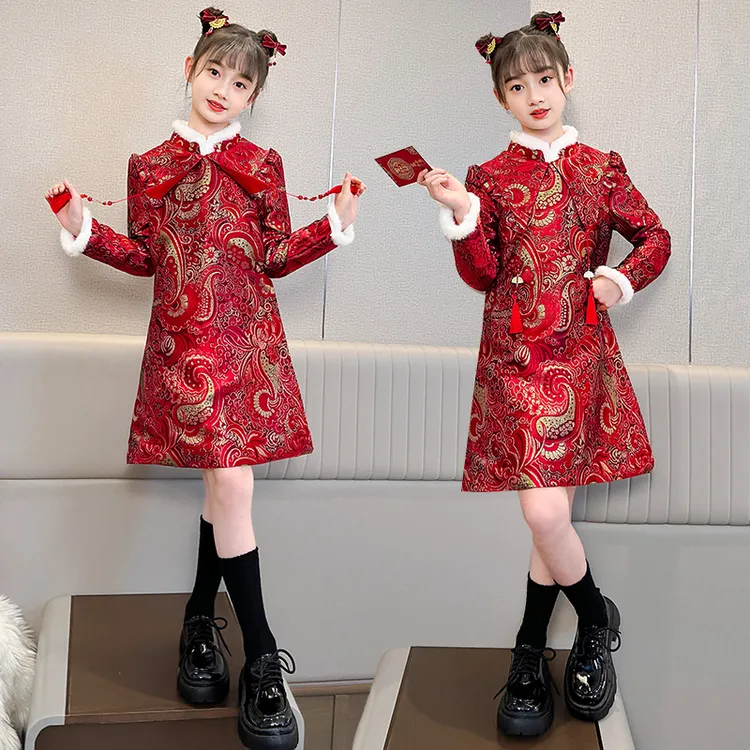 女童国潮风旗袍儿童礼服女孩过年冬季厚款演出新年衣服唐装拜年服