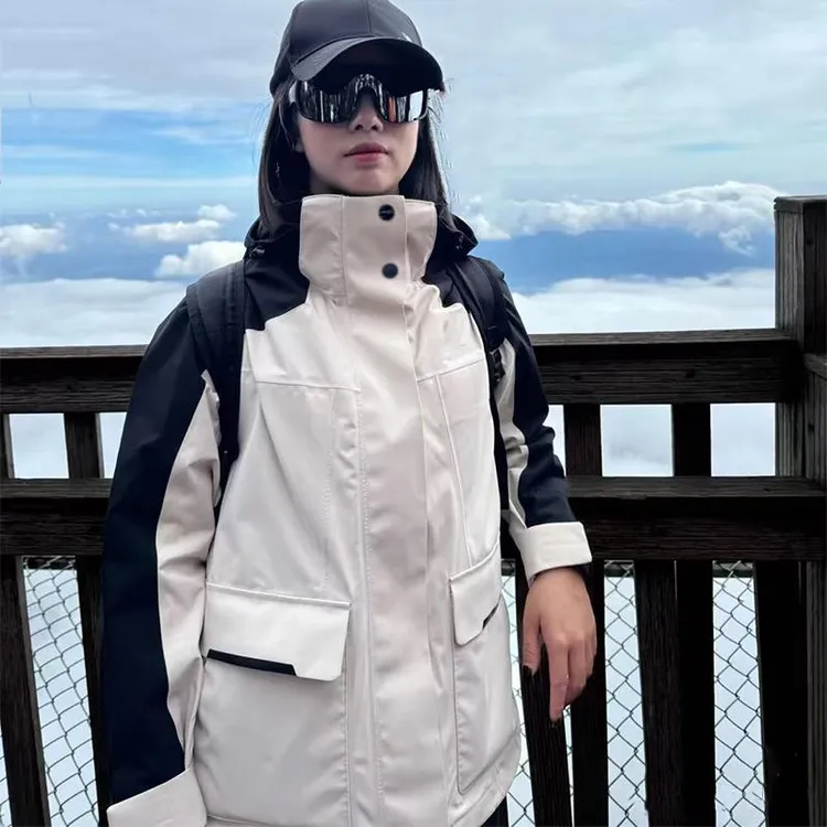 ZONYOUQ黑白拼冲锋衣女2025新款三合一可拆卸春秋冬户外防风防水