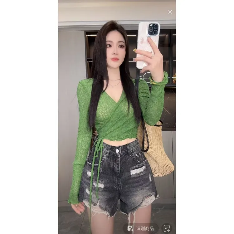 曼曼【绿茵少女~】薄纱微透V领交叉系带长袖防晒上衣