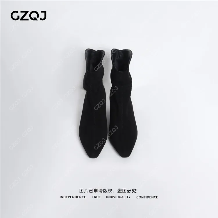 老琴私服 秋冬新款百搭简约堆堆靴尖头绒面显瘦高跟短靴女  51032