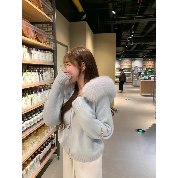 韩系高级感连帽慵懒风针织开衫毛衣外套女秋冬可拆卸大毛领上衣女