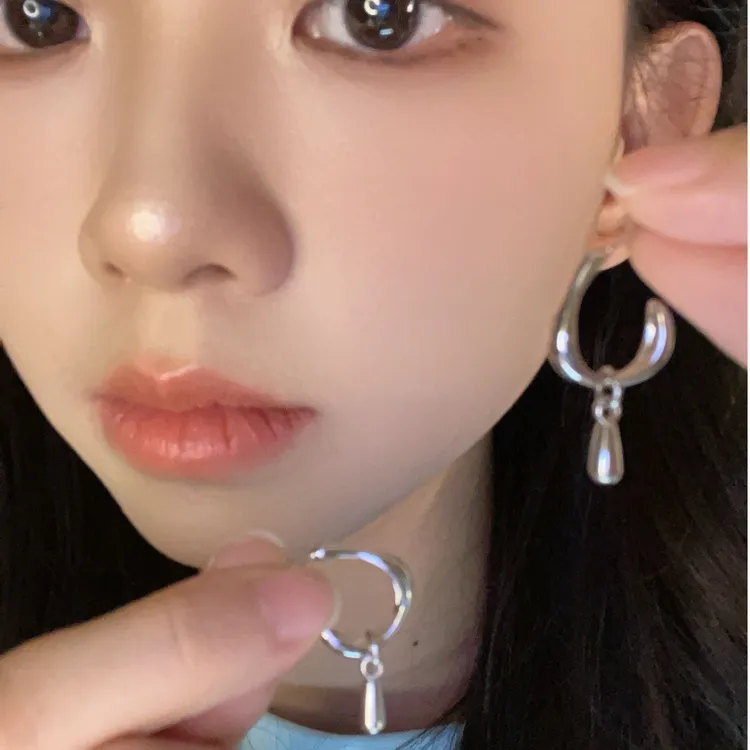 铜合金耳饰 不规则水滴耳环冷淡风耳坠小众高级感耳钉百搭耳饰女