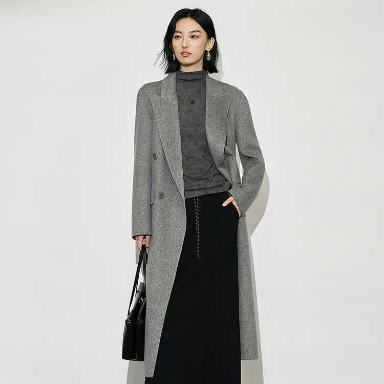 XG雪歌浅灰色系带收腰毛呢大衣女秋冬新款翻领外套长款呢子上衣