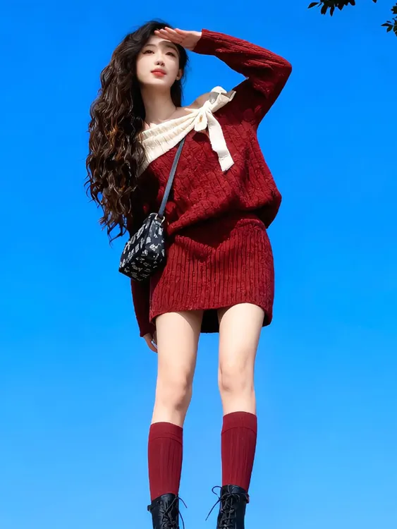 巨好看的早秋一字肩针织衫短款2025秋冬新款百搭新年圣诞红色上衣
