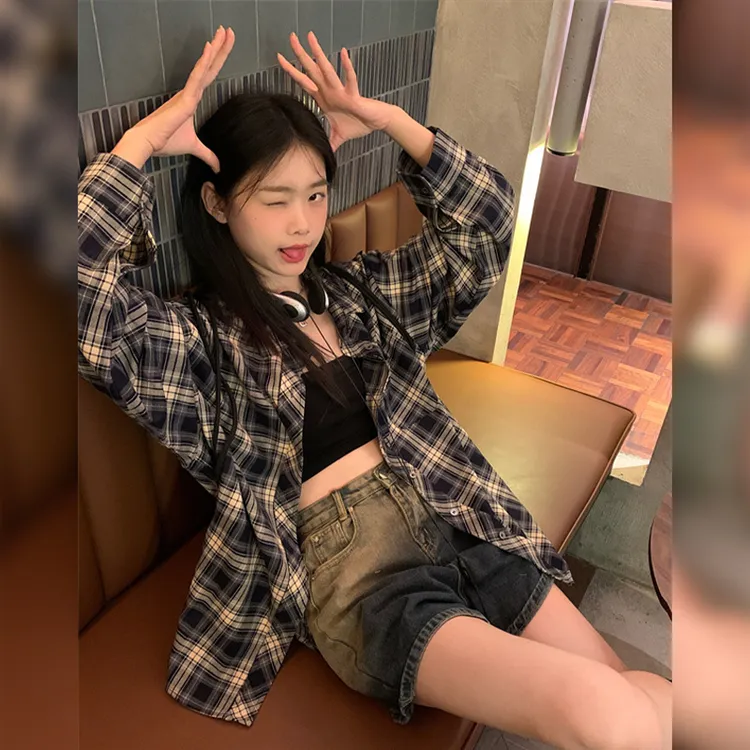复古格子衬衫女秋季2025新款防晒衬衣外套设计感薄款外搭气质上衣