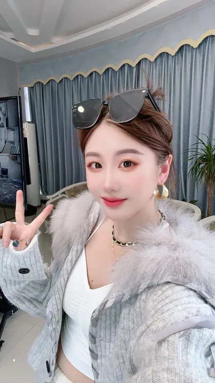 爆款狐狸毛皮草开衫毛衣外套女海军领