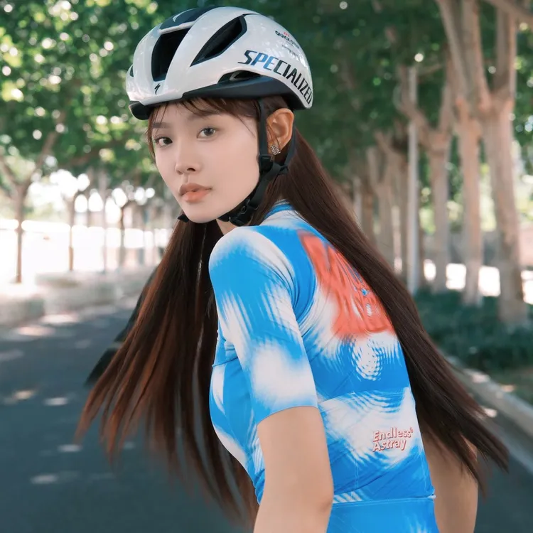 无尽骑途蓝白色透气防晒女款短袖上衣