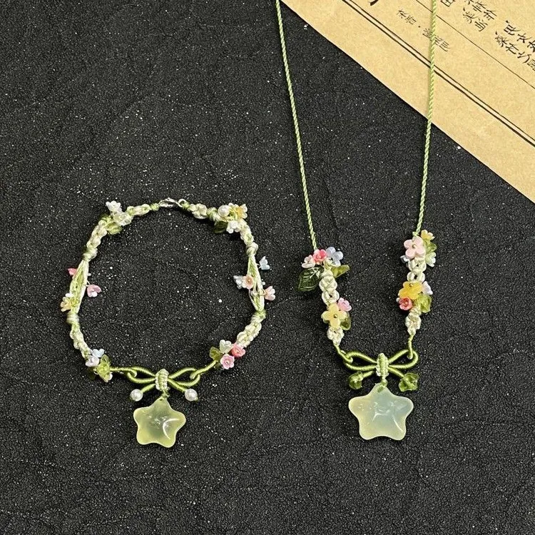 钛钢锆石项链 关于夏天冰透小星星绿五彩小花编织项链手绳百搭个