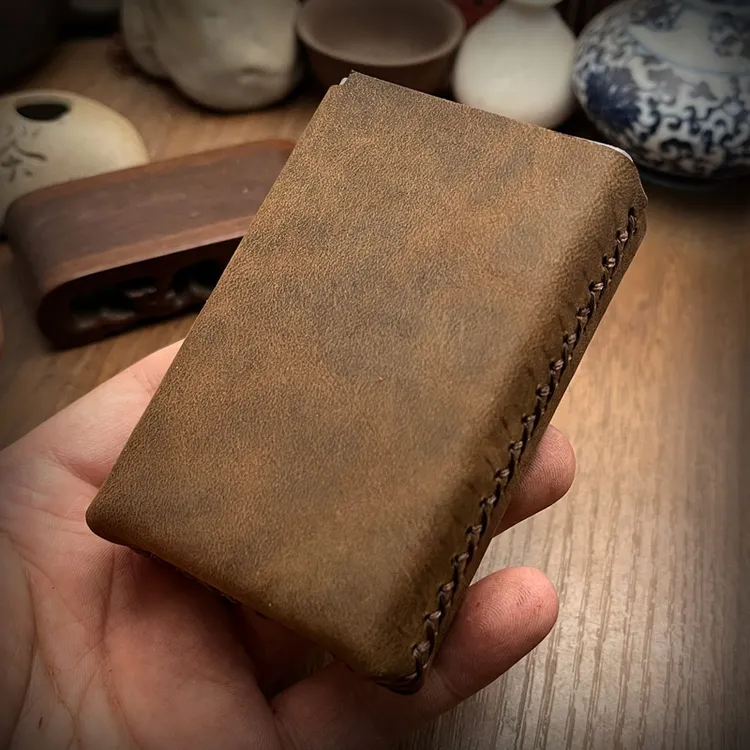 NP29软包小盖烟盒整包装疯马皮头层厚牛皮手工缝制头层经典可20支