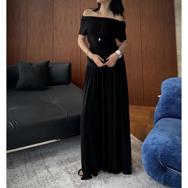 RRB Design「慢度惬意」修身显瘦斜肩T恤+松紧腰半身裙慵懒两件套