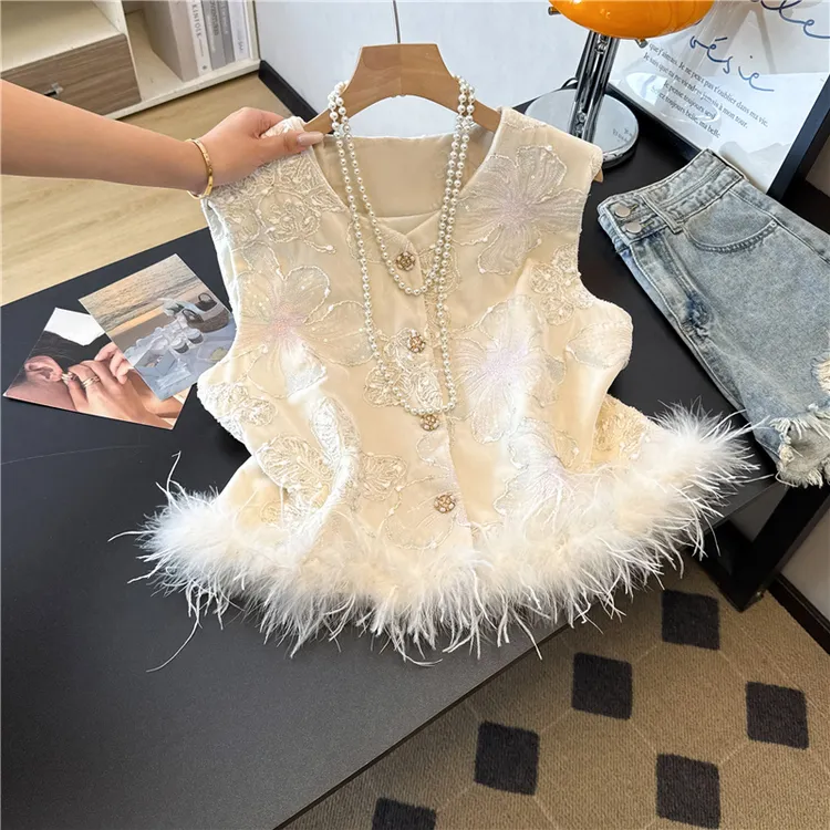 新中式国风拼接驼鸟毛马夹2025秋冬新款高端气质百搭坎肩上衣女