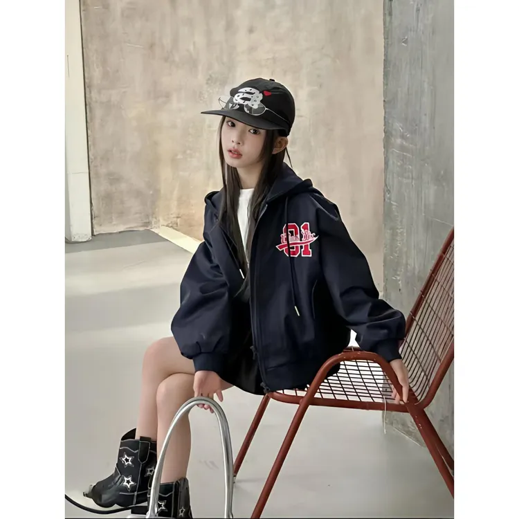 女童外套春秋2025新款中大童连帽棒球服儿童秋季韩系假两件拉链衫