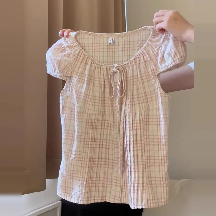 女生韩系ins衣服泡泡袖复古格子衬衫女2025夏设计感收腰小衫1311