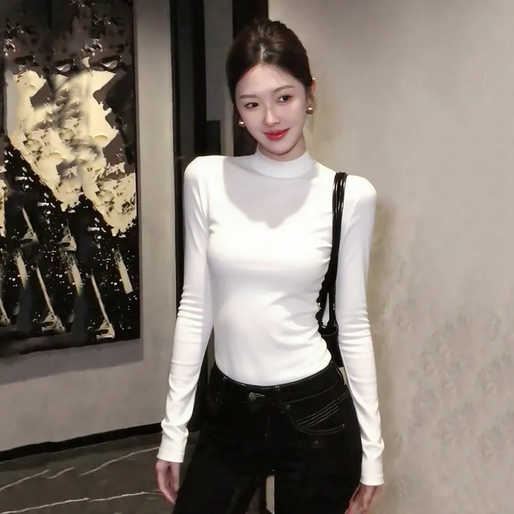 白色显瘦打底衫女秋冬内搭上衣德绒立领修身简约保暖百搭长袖T恤