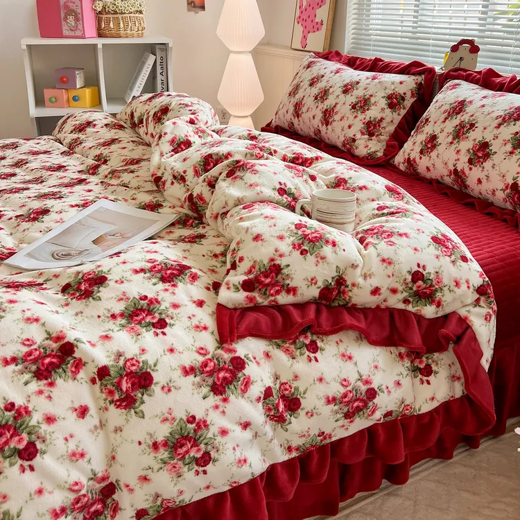 爆款复古双面新款热卖舒适大宽花边牛奶绒床盖床裙四件套加绒