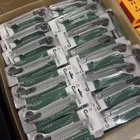 多功能美工刀可调节长短搭配黑钢片