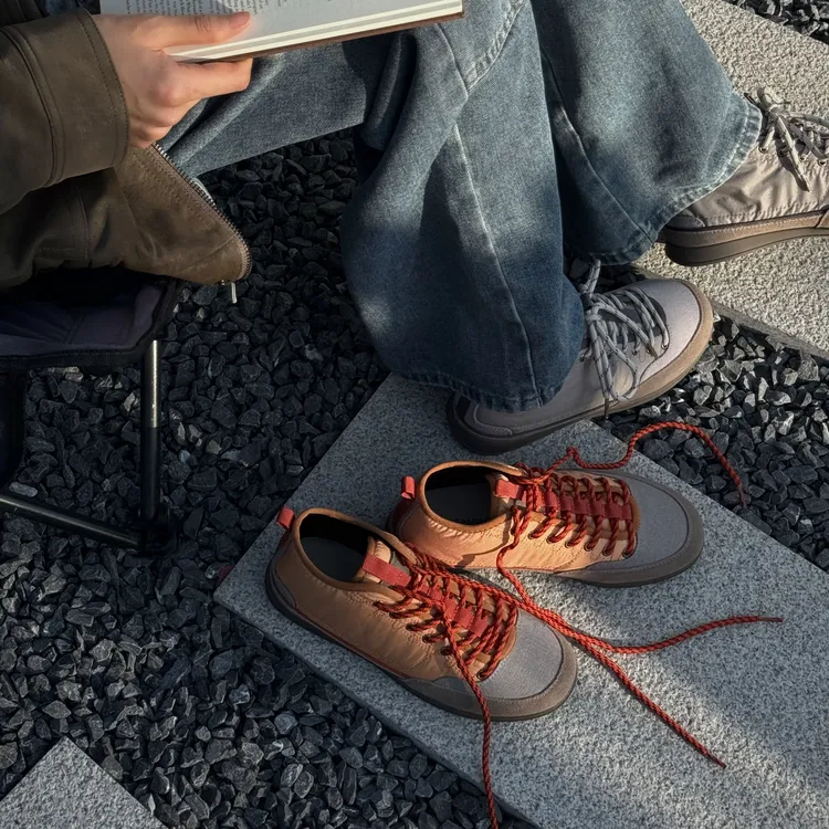 小发喵「先锋潮流拼接休闲鞋｜多元素碰撞演绎都市街头型格新风尚」