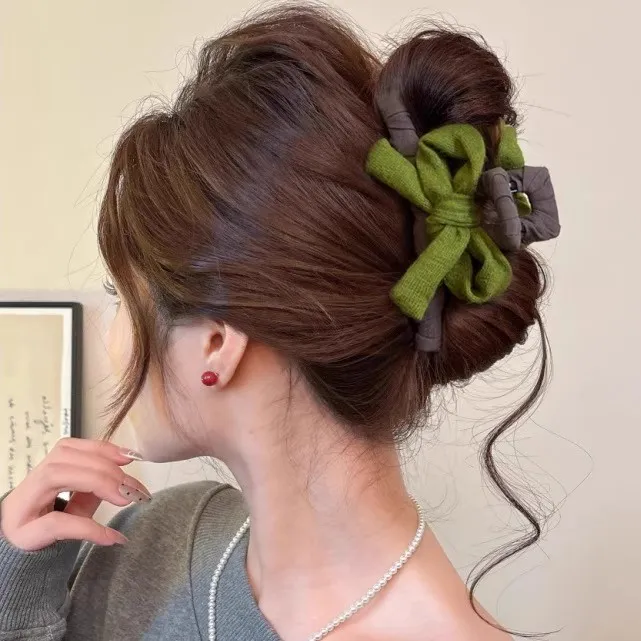 森系抹茶绿蝴蝶结抓夹女秋冬高级感大号鲨鱼夹2025新款后脑勺头饰