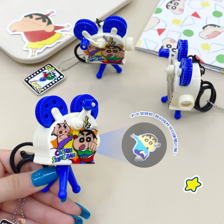 蜡笔小新放映机解压玩具复古拟态胶卷机包挂饰钥匙扣创意挂件