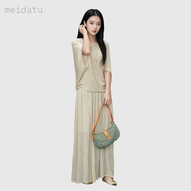 美哒兔（质感美女）随性慵懒感套装CM733-Q