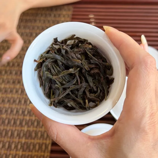 【夜来香】 乌岽凤凰单枞茶叶清香型水甜味好
