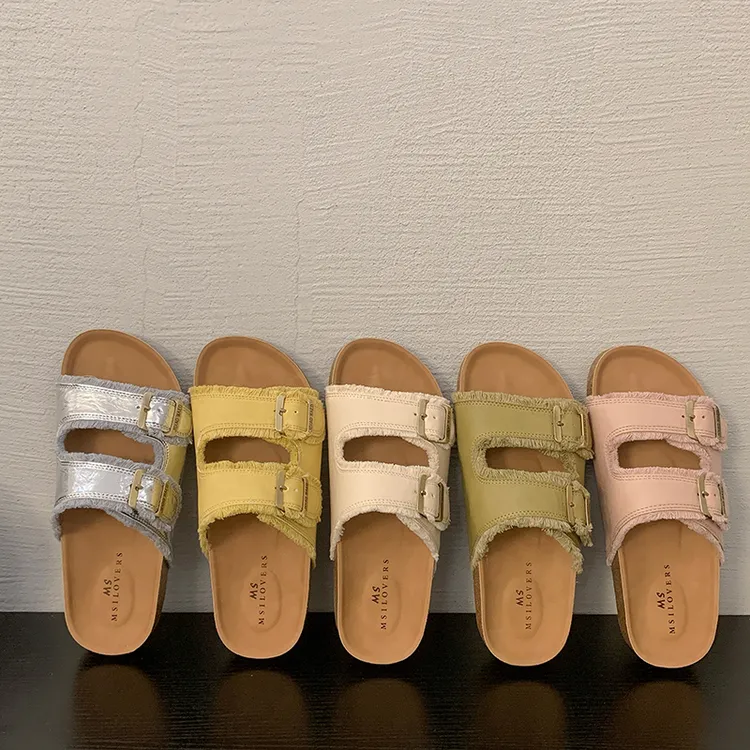 厚底勃肯拖鞋女夏外穿2025年新款增高休闲沙滩软底配裙子一字拖鞋