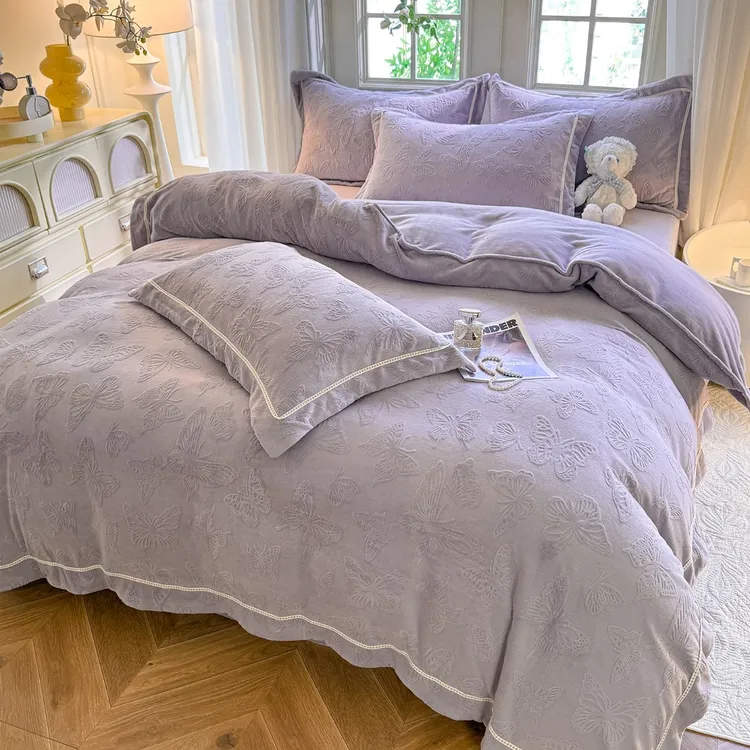 A类雕花绒牛奶绒织带四件套加厚双面绒被套床单加厚印花毛绒4床品