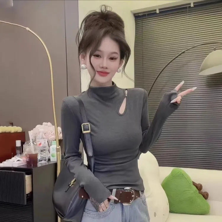 设计感蕾丝钉珠打底衫长袖T恤女2025秋冬新款磨毛修身显瘦上衣潮