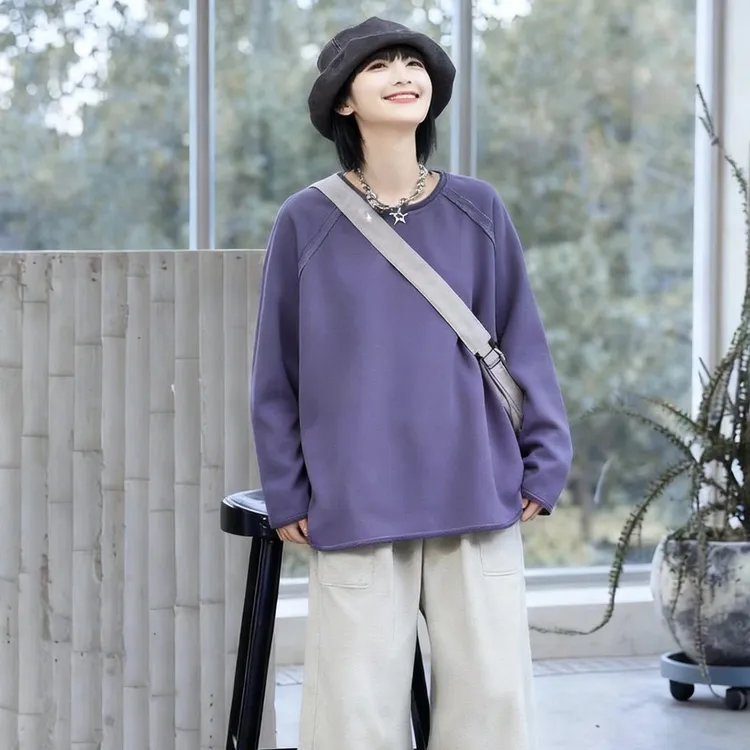2025早秋新款 文艺复古宽松卷边圆领毛边做旧长袖纯色百搭卫衣女 