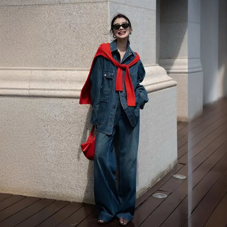 高端港风复古时尚牛仔套装秋冬宽松洗水牛仔工装夹克阔腿裤两件套