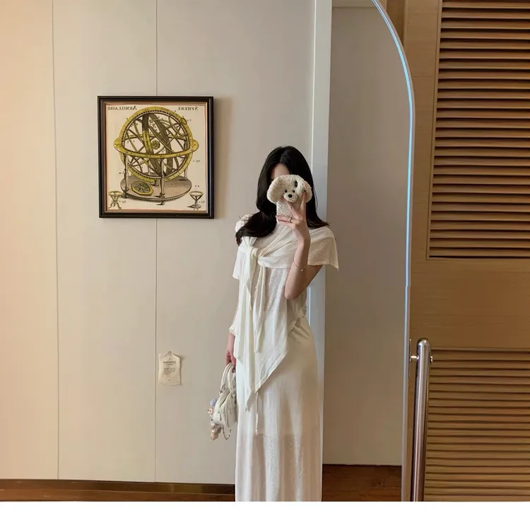白开水 2025舒服系仿麻肌理感雪花棉套装T恤+半身裙+披肩三件套