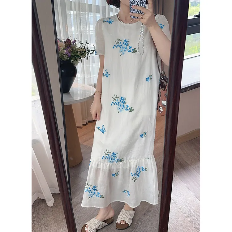 【DIS 现货】【杏花风铃】夏季气质刺绣圆领短袖连衣裙Z525C10600