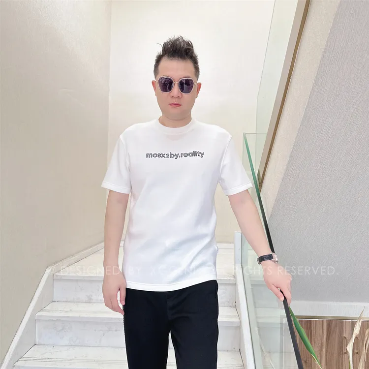 秋冬款MOS一排黑边白字母男士品质高端轻奢洋气上档次潮牌短袖t恤